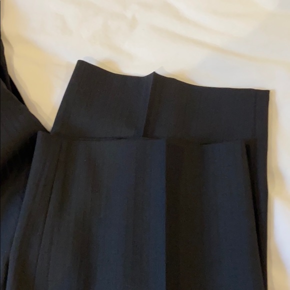 Andrew Fezza men’s black pinstripe suit - Picture 4 of 4